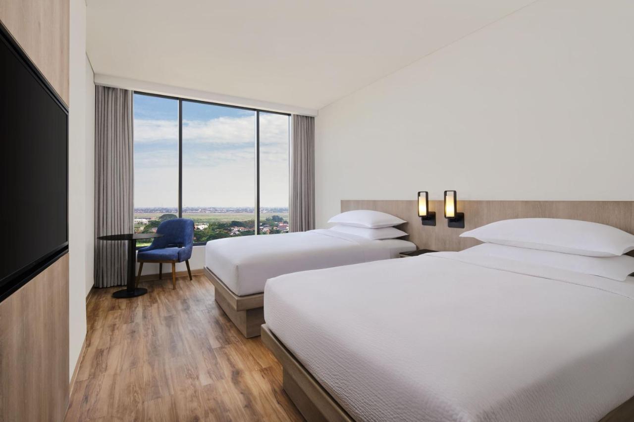 Fairfield By Marriott Jakarta Soekarno-Hatta Airport Tangerang Exterior foto