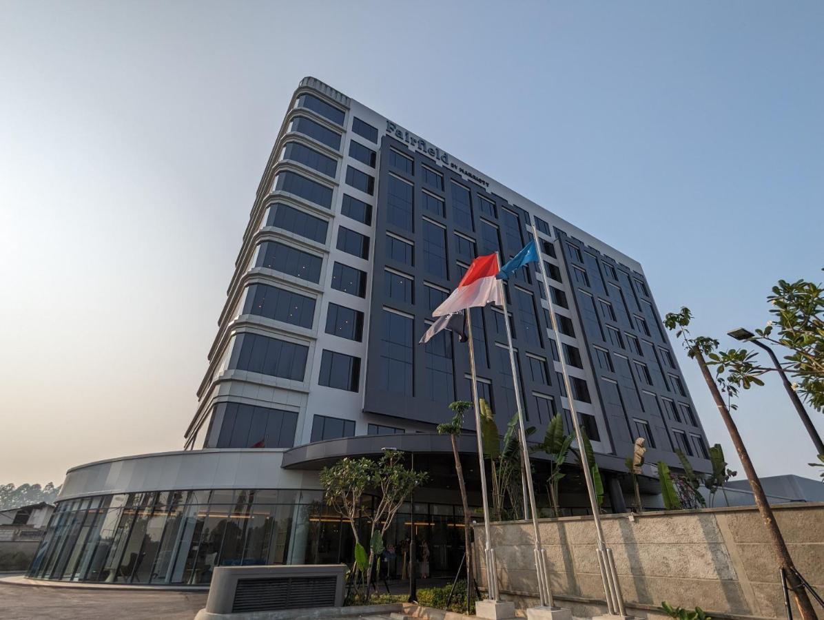 Fairfield By Marriott Jakarta Soekarno-Hatta Airport Tangerang Exterior foto