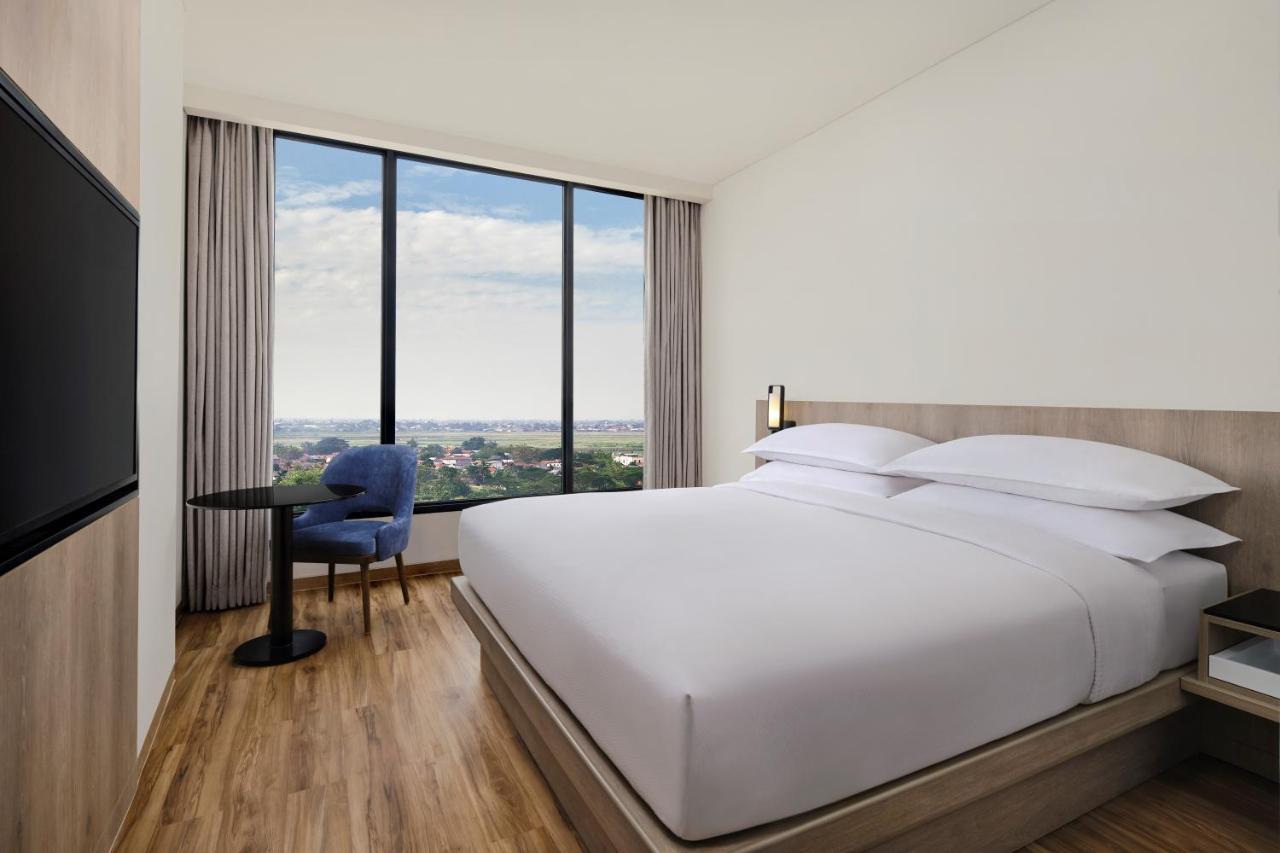 Fairfield By Marriott Jakarta Soekarno-Hatta Airport Tangerang Exterior foto