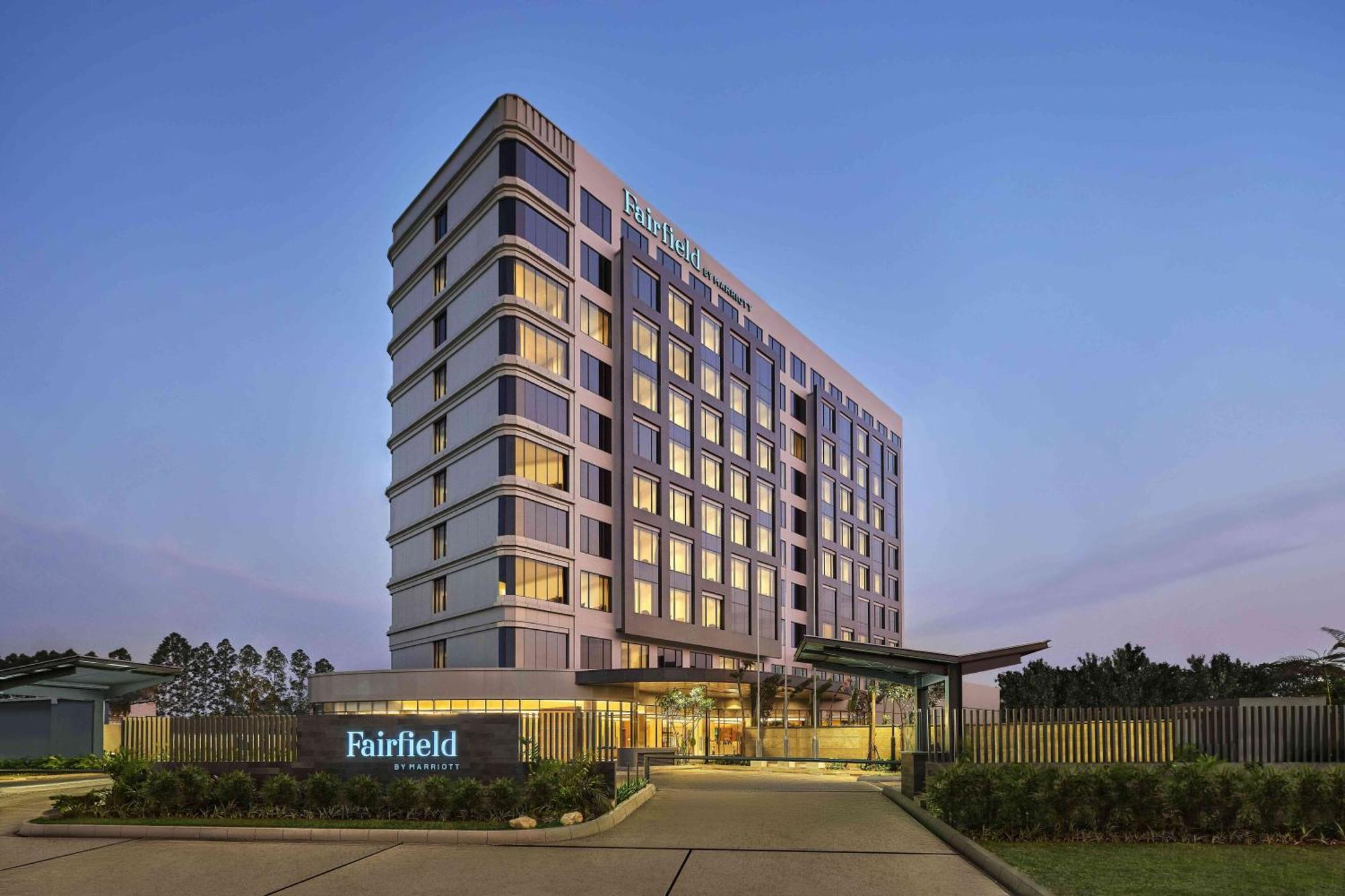 Fairfield By Marriott Jakarta Soekarno-Hatta Airport Tangerang Exterior foto
